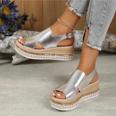 Chloé - Orthopedic Sandals